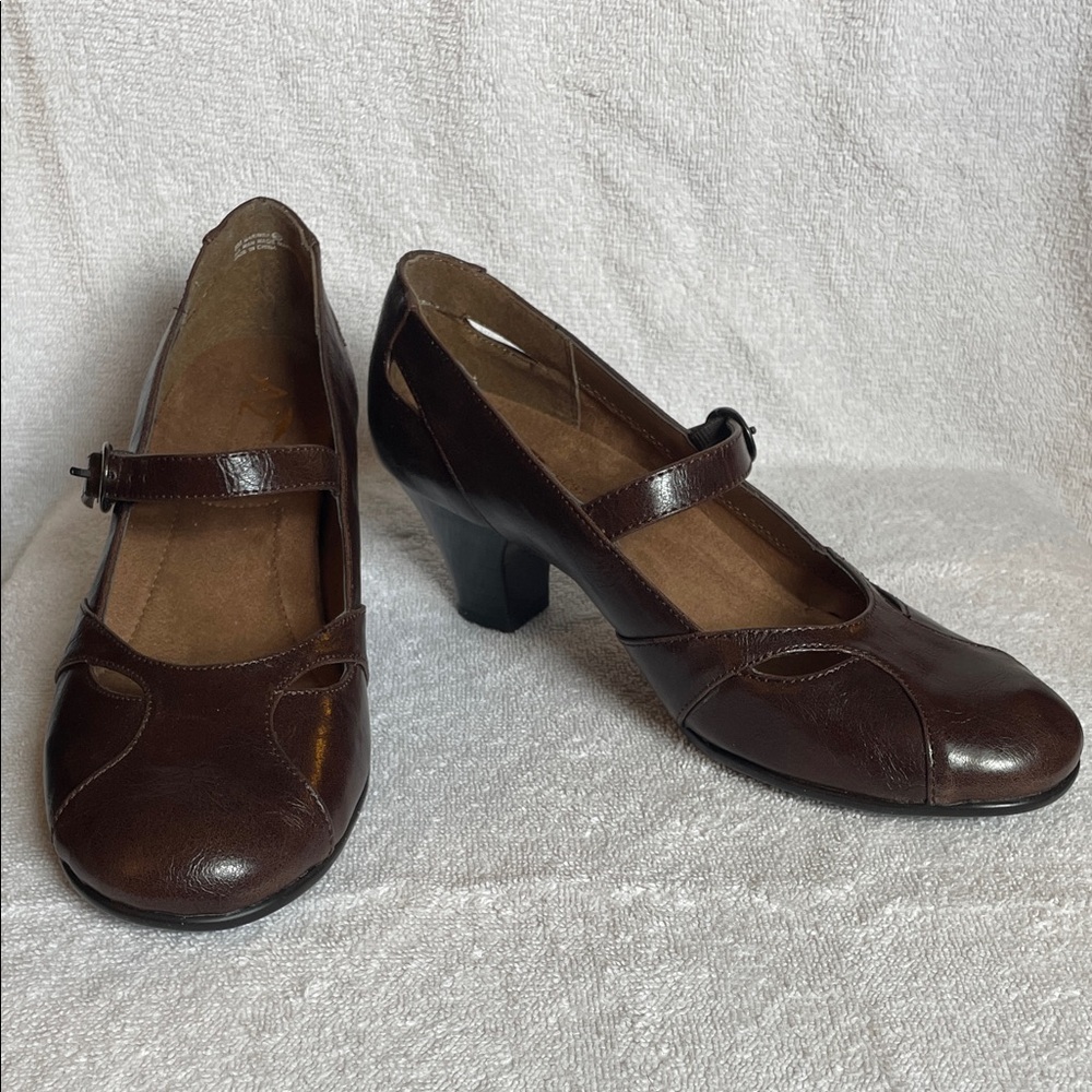 A2 By Aerosoles Dark Brown Mary Jane Heels Women’s Size 8M